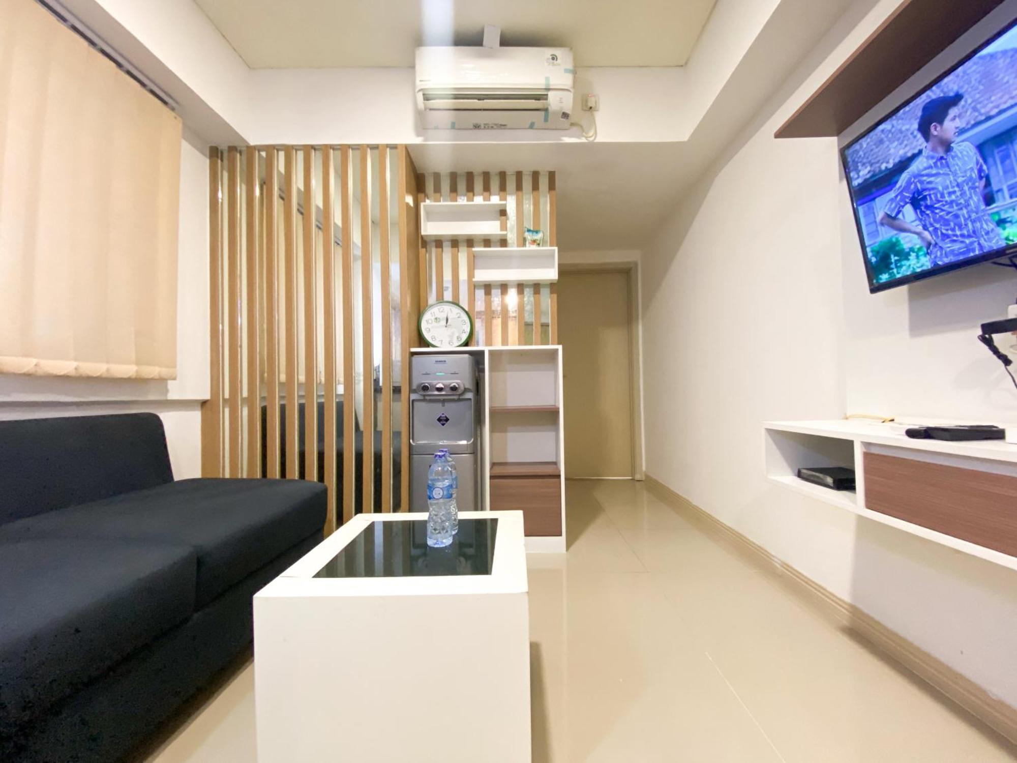 Comfortable 2Br At 25Th Floor Meikarta Apartment By Travelio Cikarang Exterior photo